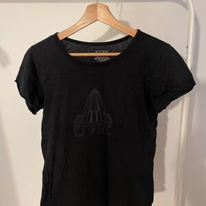 Bitten by Sarah Jessica Parker Black Empire Graphic Tee